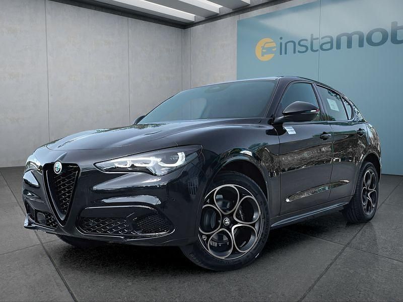 Schwarz Neu 2025 Alfa Romeo Stelvio SUV | 63.149 € (Fairer Preis) - Bild 1/4
