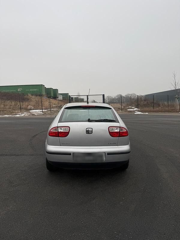 Gebraucht Seat Leon 102 PS (75 kW) 2002 Silber Kleinwagen