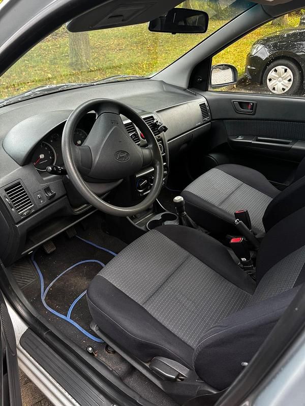 Gebraucht Hyundai Getz 2007 Silber Kleinwagen
