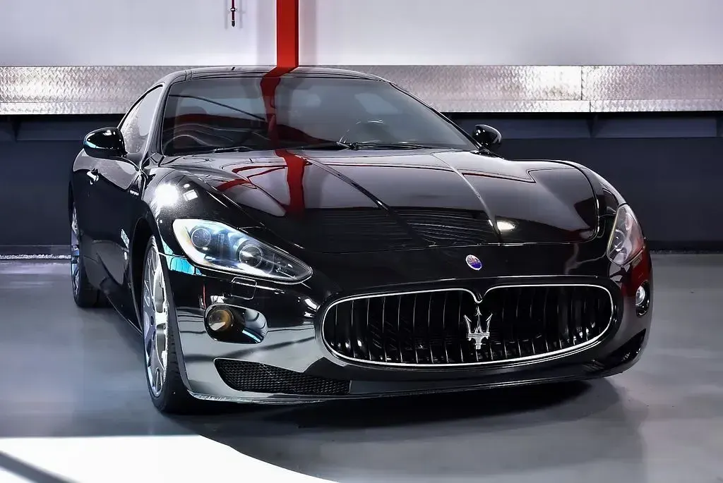 Gebraucht Maserati Granturismo 441 PS (324 kW) 2009 Schwarz Coupé