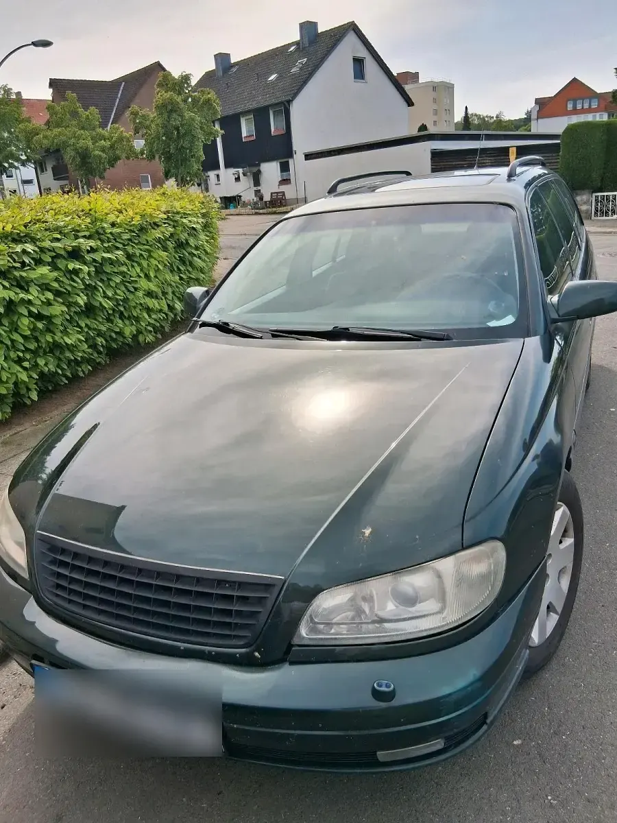 Gebraucht Opel Omega 116 PS (85 kW) 1999 Grün Kombi