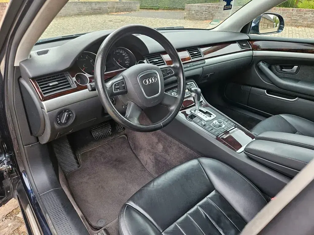 Gebraucht Audi A8 Sport 260 PS (191 kW) 2008 Blau Limousine