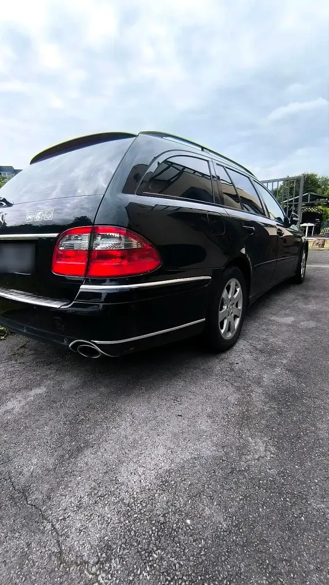 Gebraucht Mercedes E280 Avantgarde 190 PS (139 kW) 2007 Schwarz Kombi