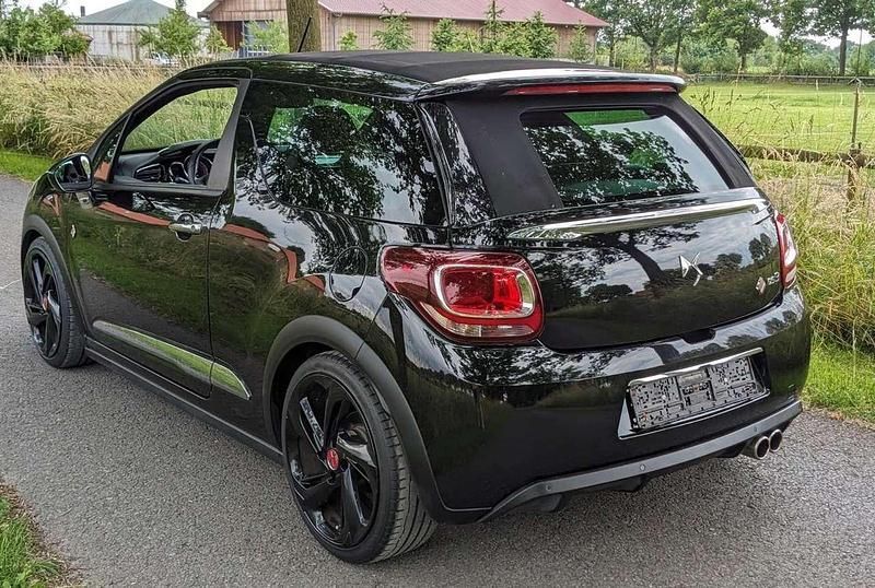 Gebraucht Citroën DS3 Start 208 PS (152 kW) 2018 Schwarz Limousine