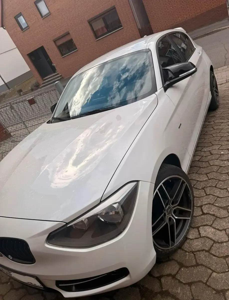 Gebraucht BMW 116 136 PS (100 kW) 2014 Weiß Kleinwagen