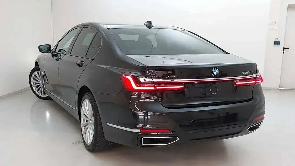 Gebraucht BMW 730 Shadowline 286 PS (210 kW) 2022 Schwarz Limousine