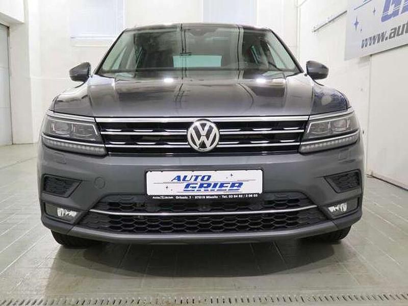 Gebraucht VW Tiguan Highline 239 PS (175 kW) 2020 Indiumgrau metallic SUV