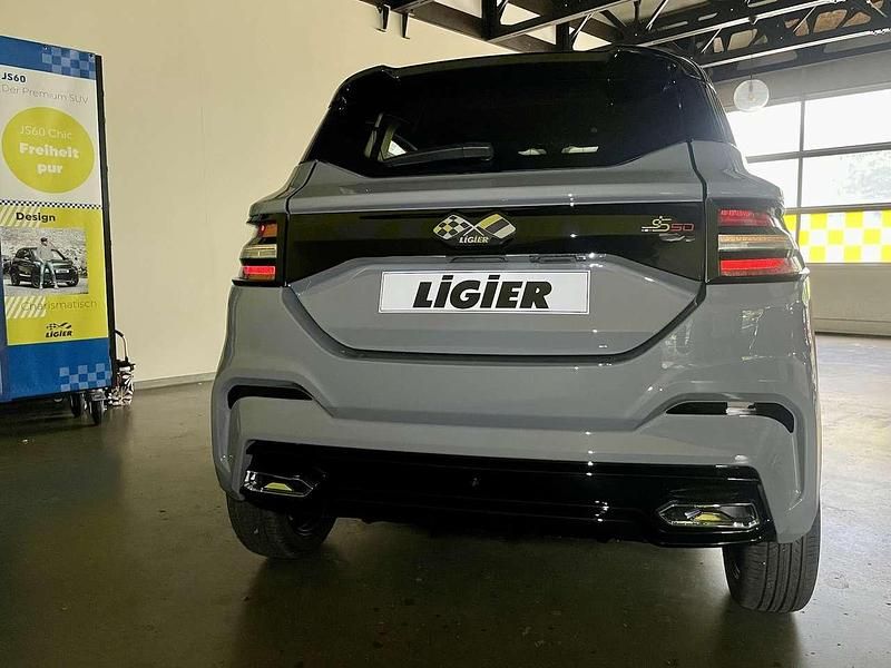 Ny Ligier JS50 2026 Grå Halvkombi