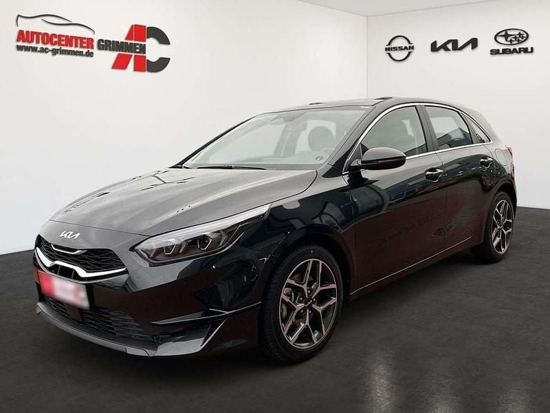 Neu Kia Ceed 140 PS (102 kW) 2025 Zilinaschwarz metallic Kleinwagen