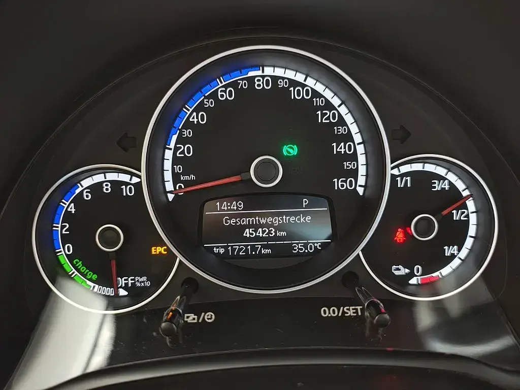 Gebraucht VW e-up! Edition 61 kW (83 PS) 2022 Schwarz Kleinwagen