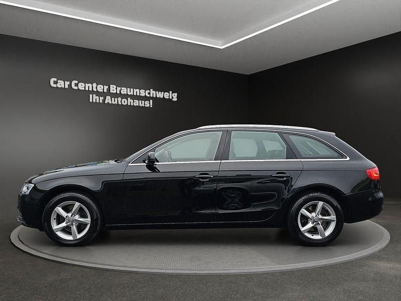 Gebraucht Audi A4 Ambiente 177 PS (130 kW) 2013 Brillantschwarz Kombi
