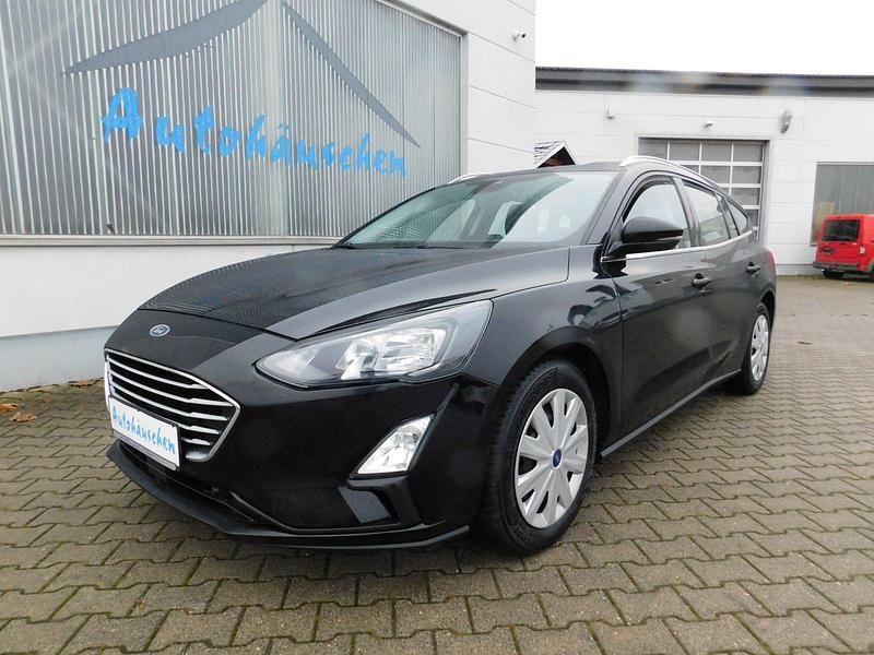 Gebraucht Ford Focus Cool & Connect 120 PS (88 kW) 2020 Schwarz Kombi