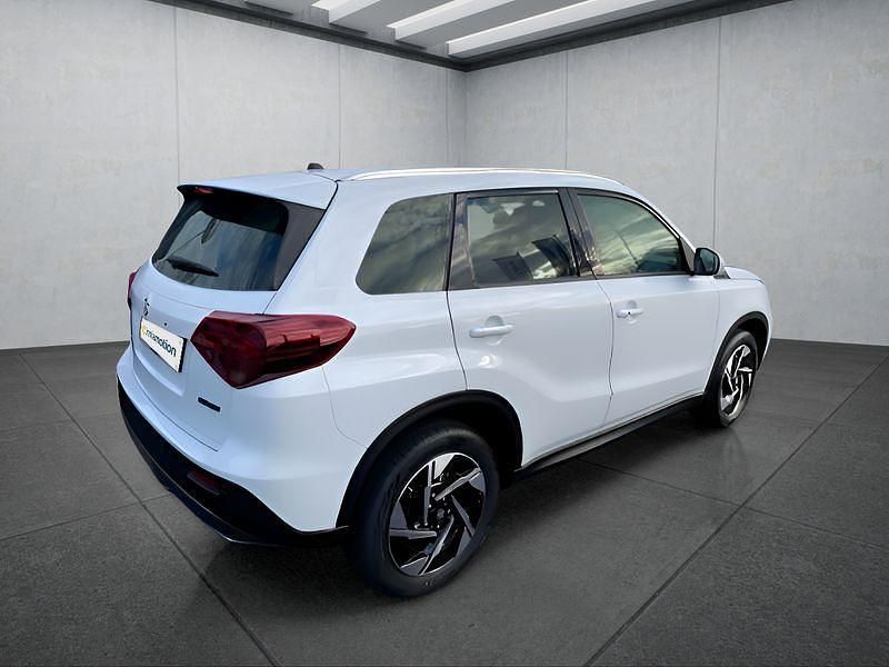 Neu Suzuki Vitara 116 PS (85 kW) 2025 Weiß SUV