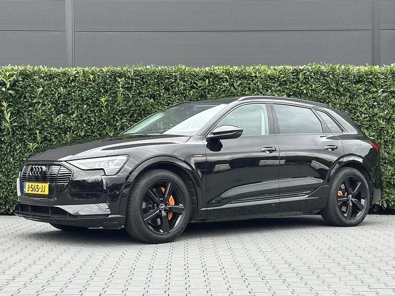 Schwarz Gebraucht 2020 Audi e-tron Sportback SUV | 21.950 € (Superpreis) - Bild 1/4