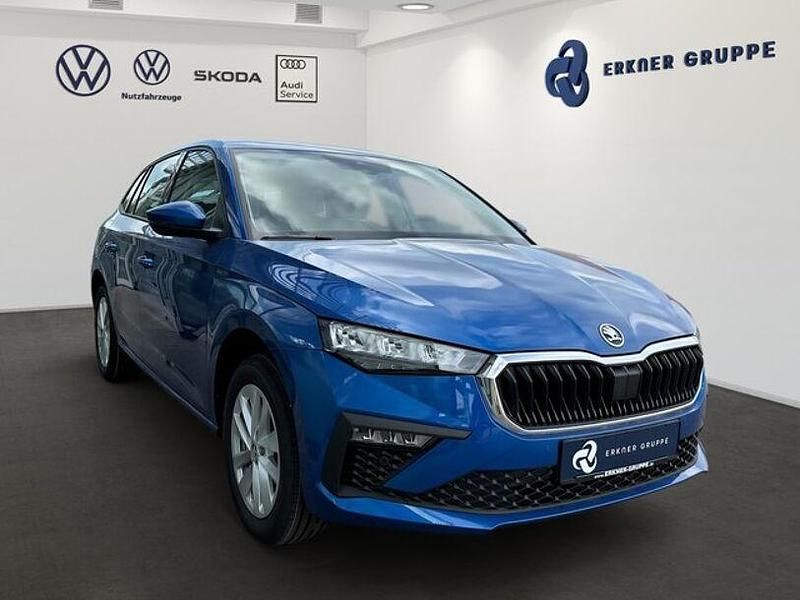 Gebraucht Skoda Scala Selection 116 PS (85 kW) 2024 Raceblau metallic Kleinwagen