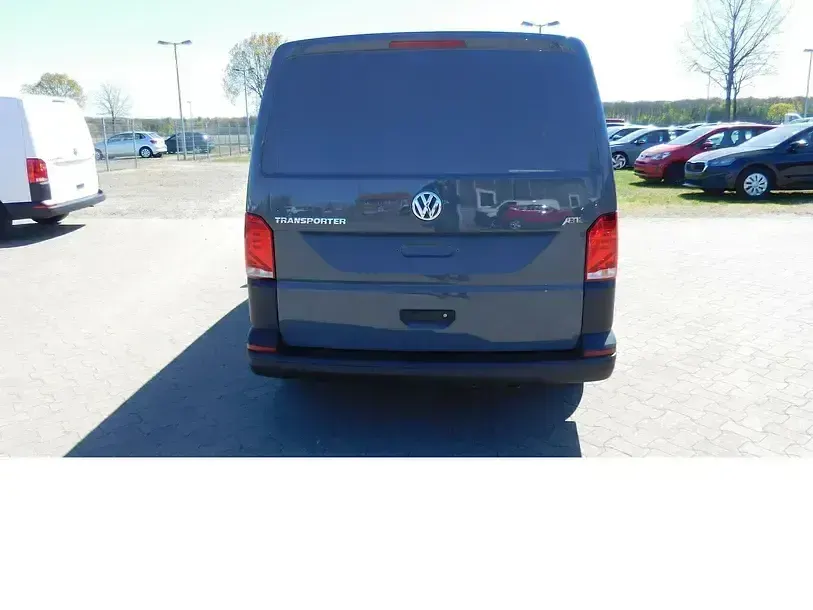 Używany VW Transporter 83 kW (113 KM) 2022 Szary Van
