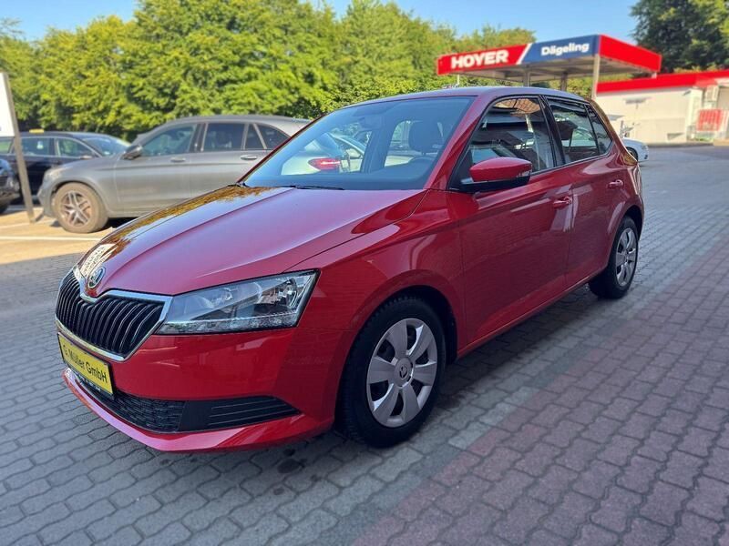 Gebraucht Skoda Fabia 60 PS (44 kW) 2021 Rot Kleinwagen