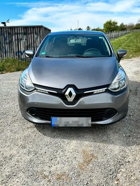 Gebraucht Renault Clio Collection 75 PS (55 kW) 2013 Grau Limousine