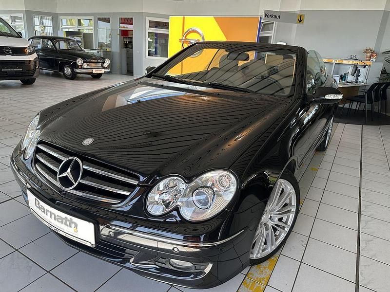 Schwarz Gebraucht 2007 Mercedes CLK320 Cabrio | 13.950 € (Etwas zu teuer) - Bild 1/4