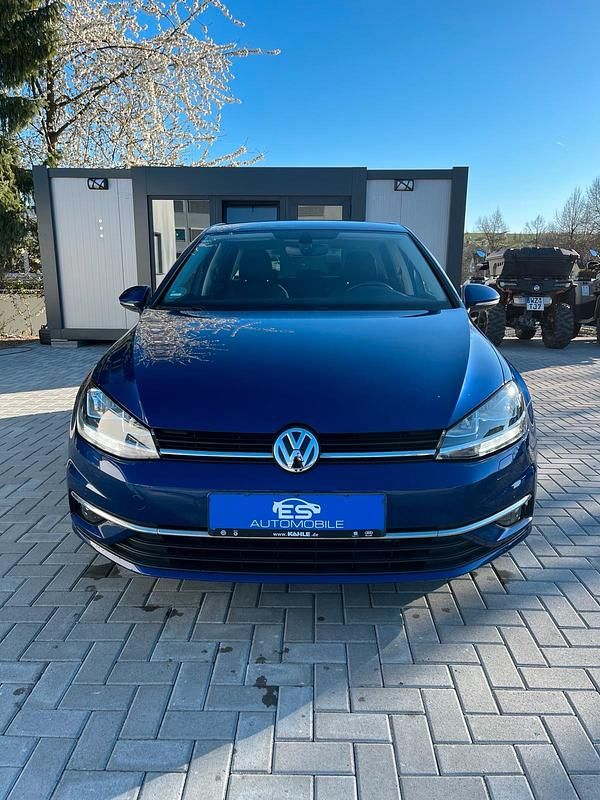 Gebraucht VW Golf VII Join 150 PS (110 kW) 2018 Blau Limousine
