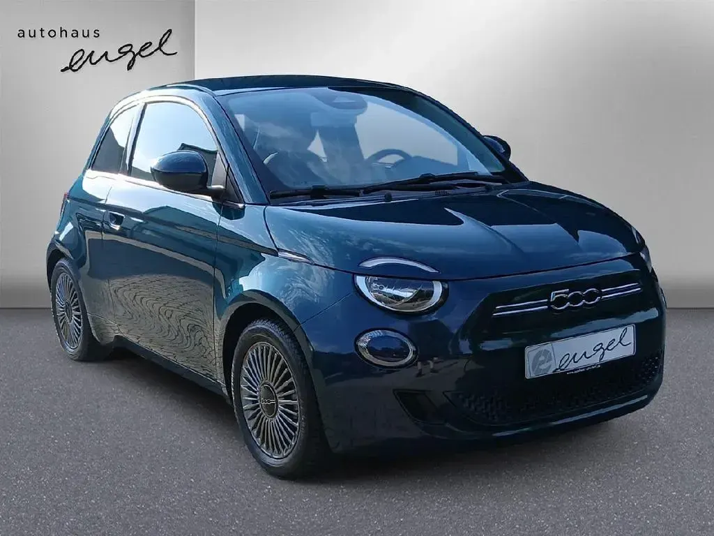 Gebraucht Fiat 500e Icon 86 kW (118 PS) 2022 Blau Limousine