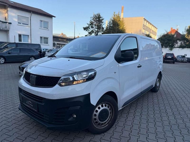 Weiß Gebraucht 2022 Fiat Scudo Van | 13.980 € (Etwas zu teuer) - Bild 1/4