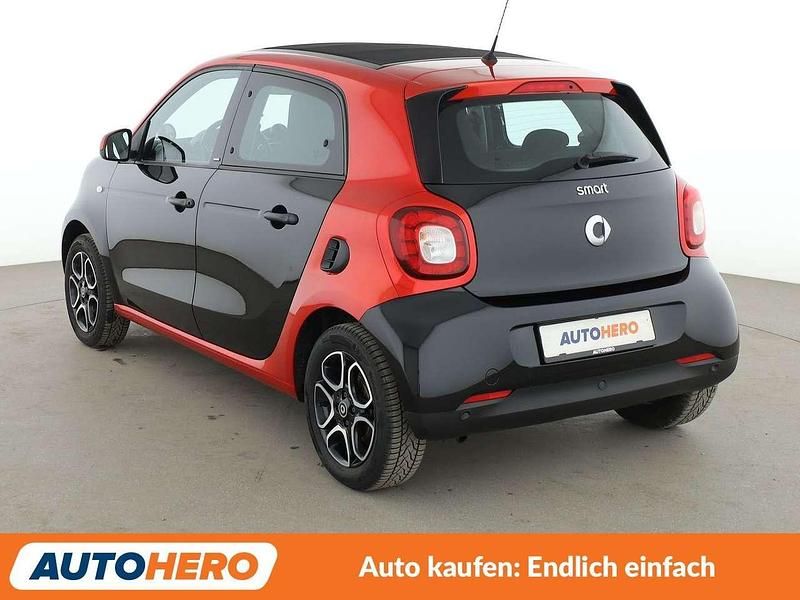 Gebraucht Smart ForFour Basis 90 PS (66 kW) 2017 Rot Kleinwagen