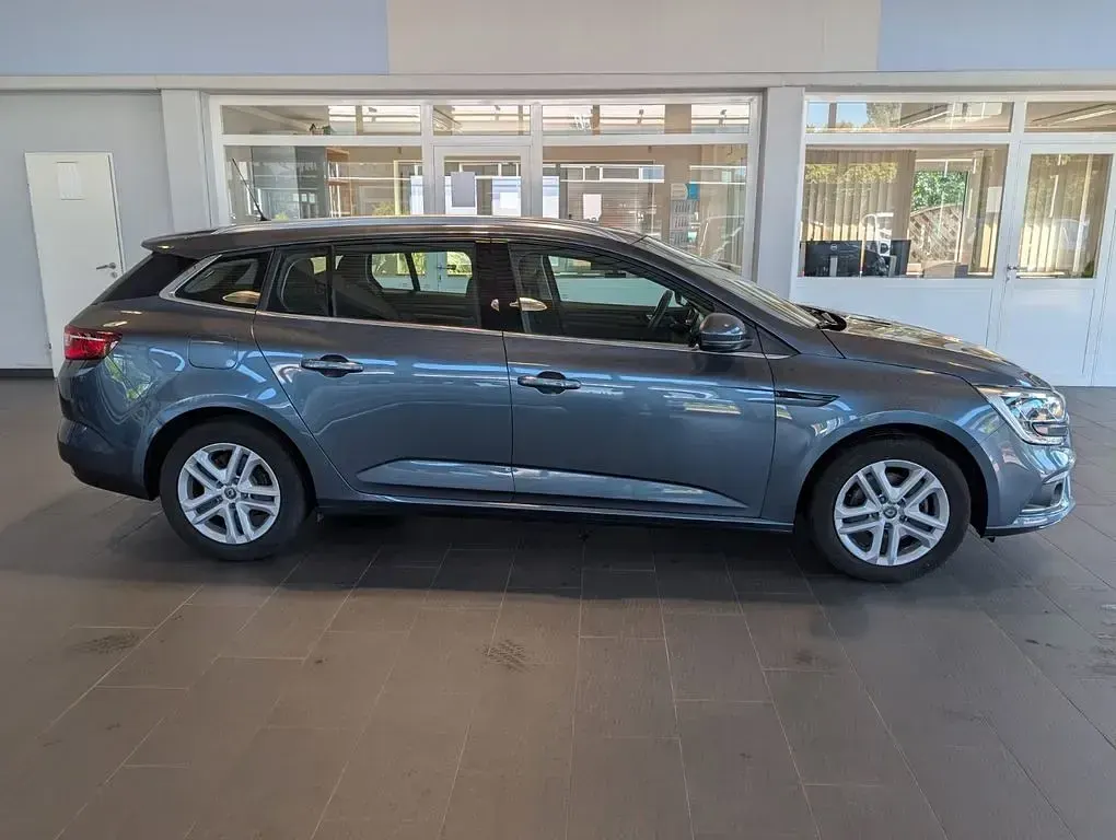 Gebraucht Renault Mégane 116 PS (85 kW) 2020 Grau Limousine