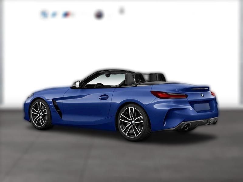 Gebraucht BMW Z4 Efficient Dynamics 258 PS (189 kW) 2023 Blau metallic Cabrio