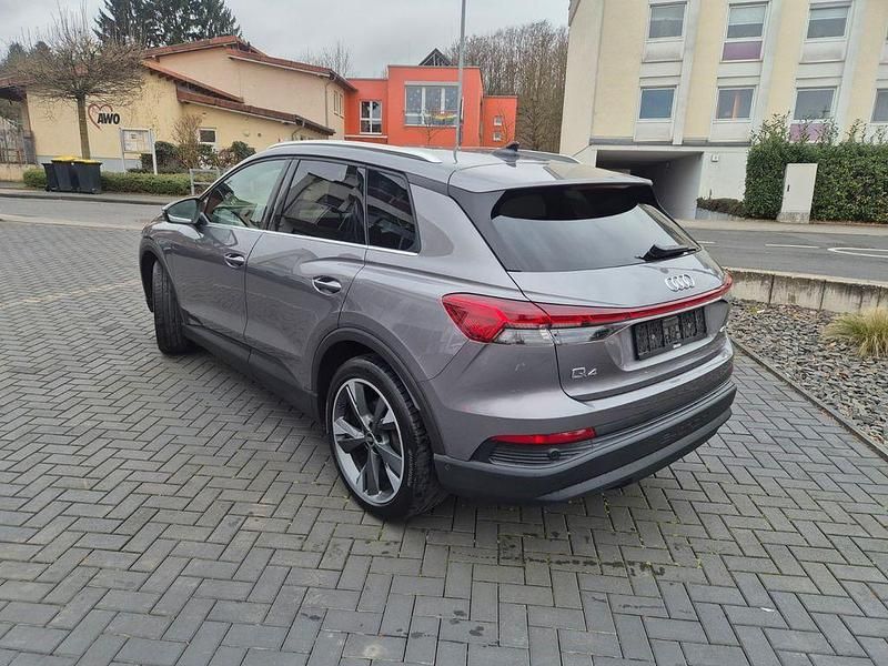 Gebraucht Audi Q4 e-tron Sport 150 kW (204 PS) 2022 Taifungrau SUV