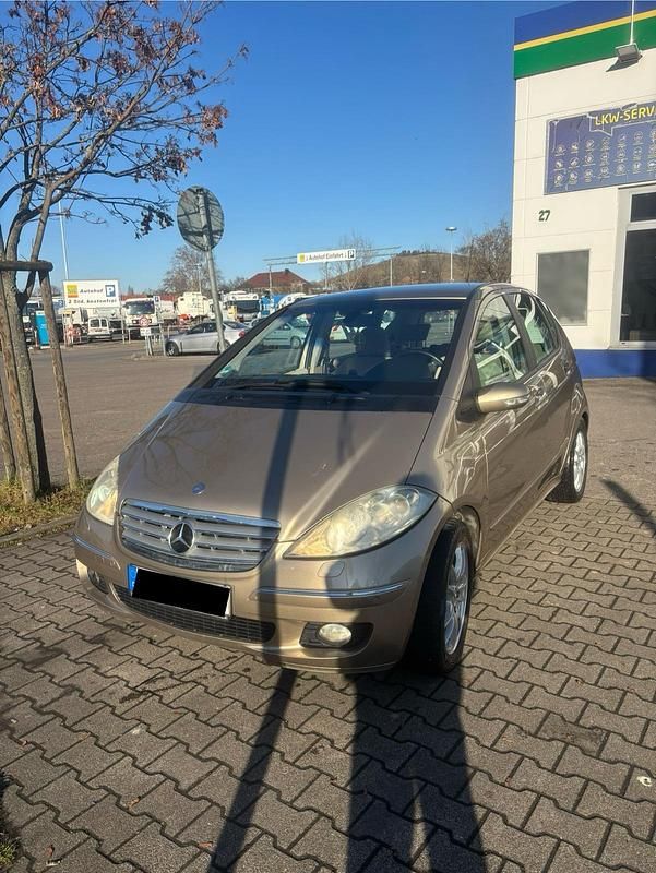 Gold Gebraucht 2005 Mercedes A180 Limousine | 1.999 € (Superpreis) - Bild 1/4