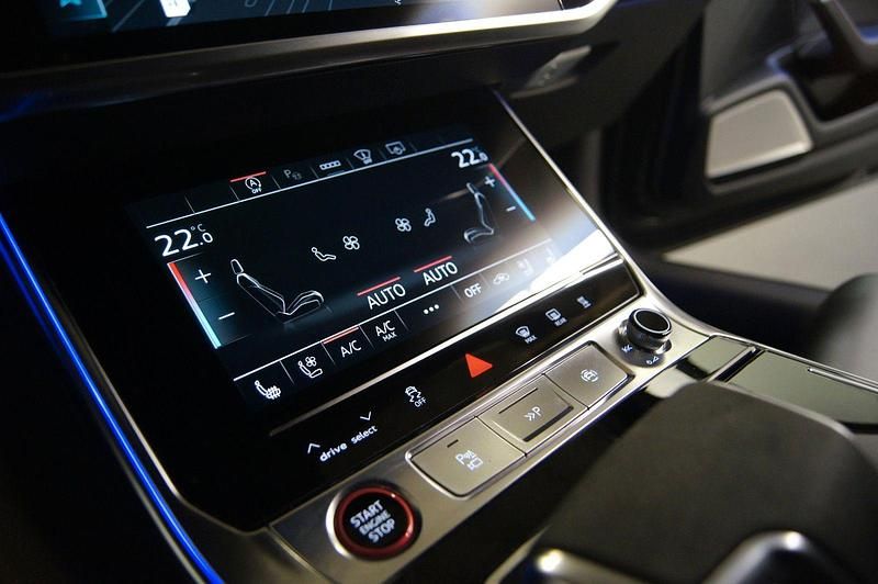 Gebraucht Audi RS6 Ambiente 600 PS (441 kW) 2021 Schwarz Kombi