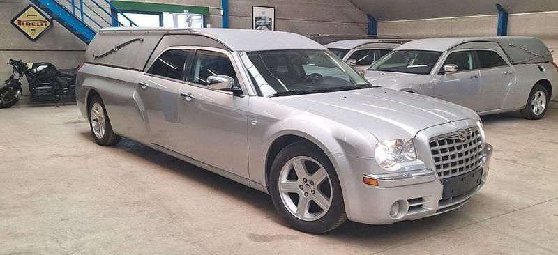 Gebraucht Chrysler 300C 218 PS (160 kW) 2011 Limousine