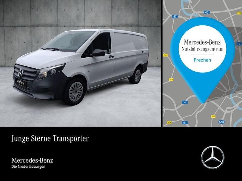 Weiß Gebraucht 2024 Mercedes Vito Van / Kleinbus | 36.390 € (Teuer) - Bild 1/4