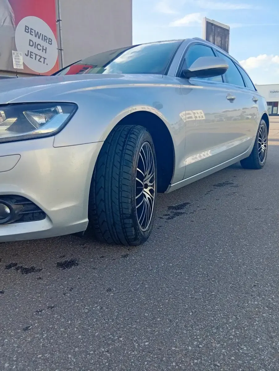 Gebraucht Audi A6 170 PS (125 kW) 2012 Silber Kombi