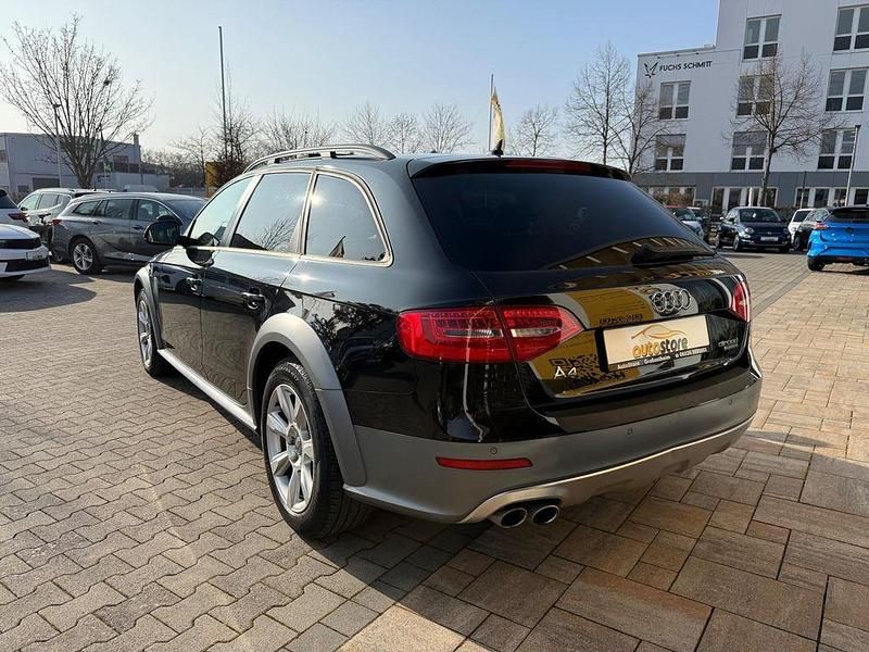 Gebraucht Audi A4 Allroad Sport 190 PS (139 kW) 2015 Mythosschwarz metallic (metallic) Kombi