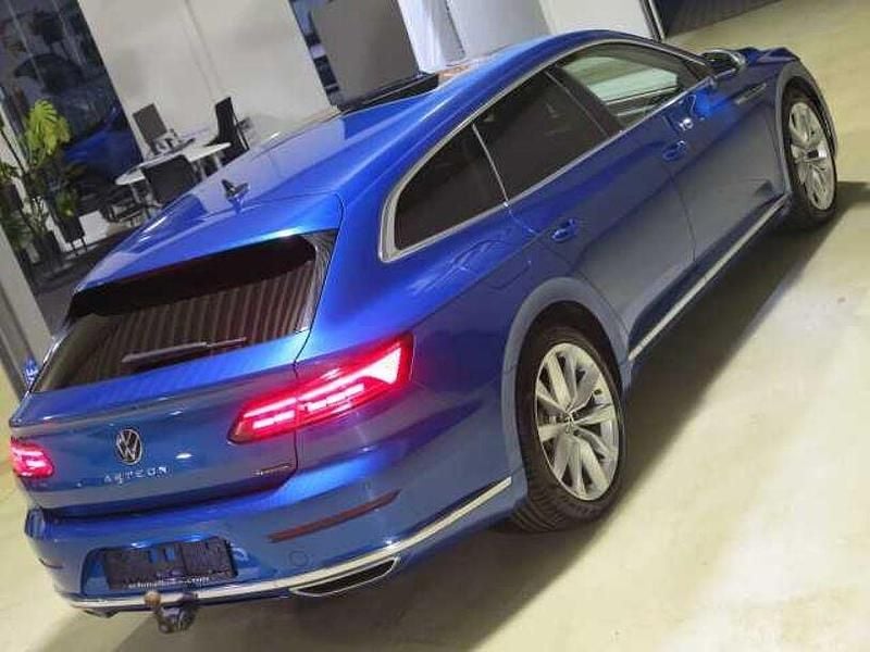 Gebraucht VW Arteon Elegance 200 PS (147 kW) 2022 Kingfisher blue (metallic) Kombi