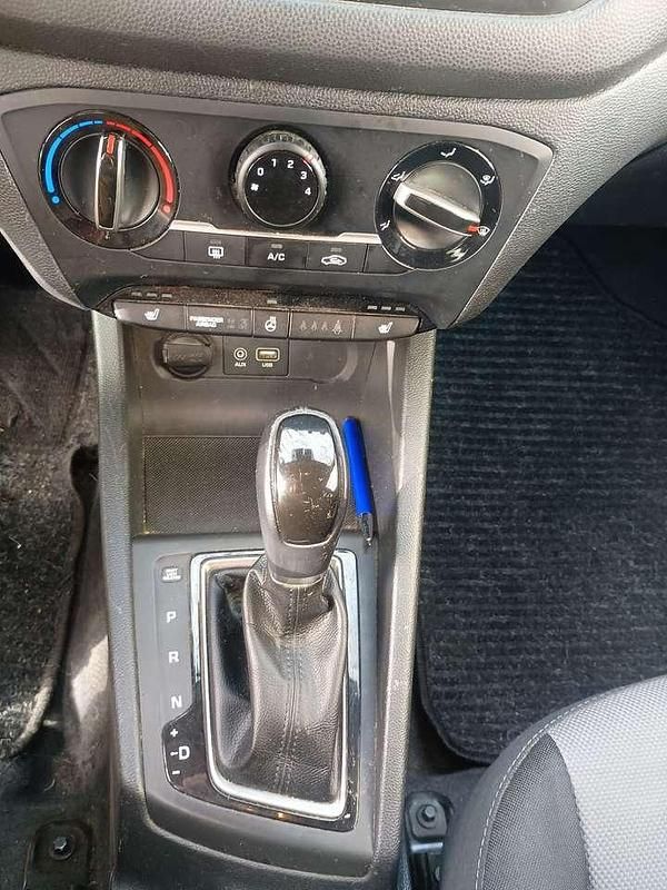 Gebraucht Hyundai i20 Active 101 PS (74 kW) 2017 Limousine