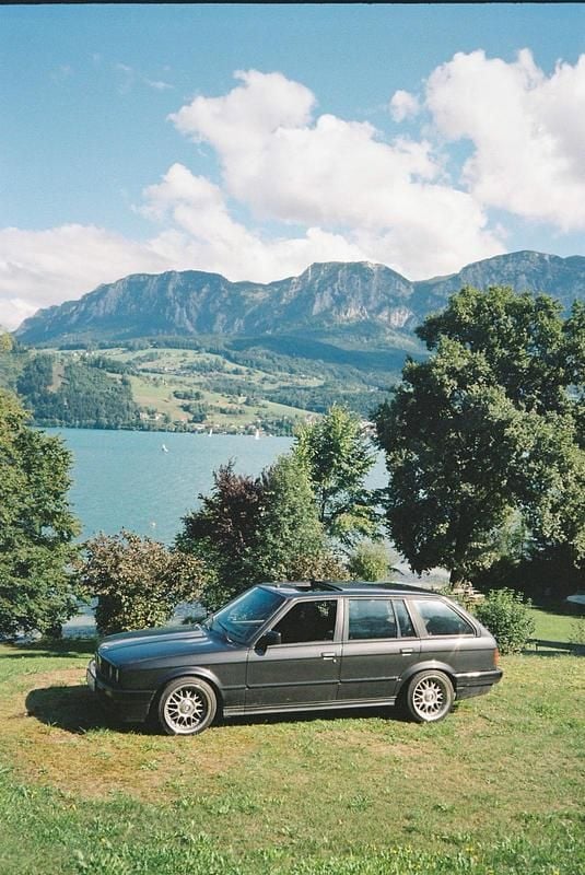 Second-hand BMW 325 170 CP (125 kW) 1991 Gri Break