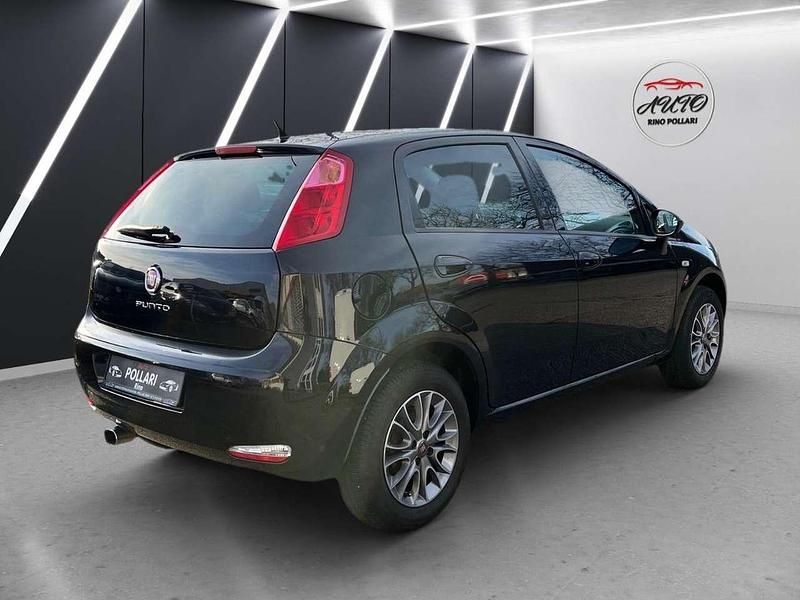 Gebraucht Fiat Punto Lounge 77 PS (56 kW) 2016 Nero provocatore Kleinwagen