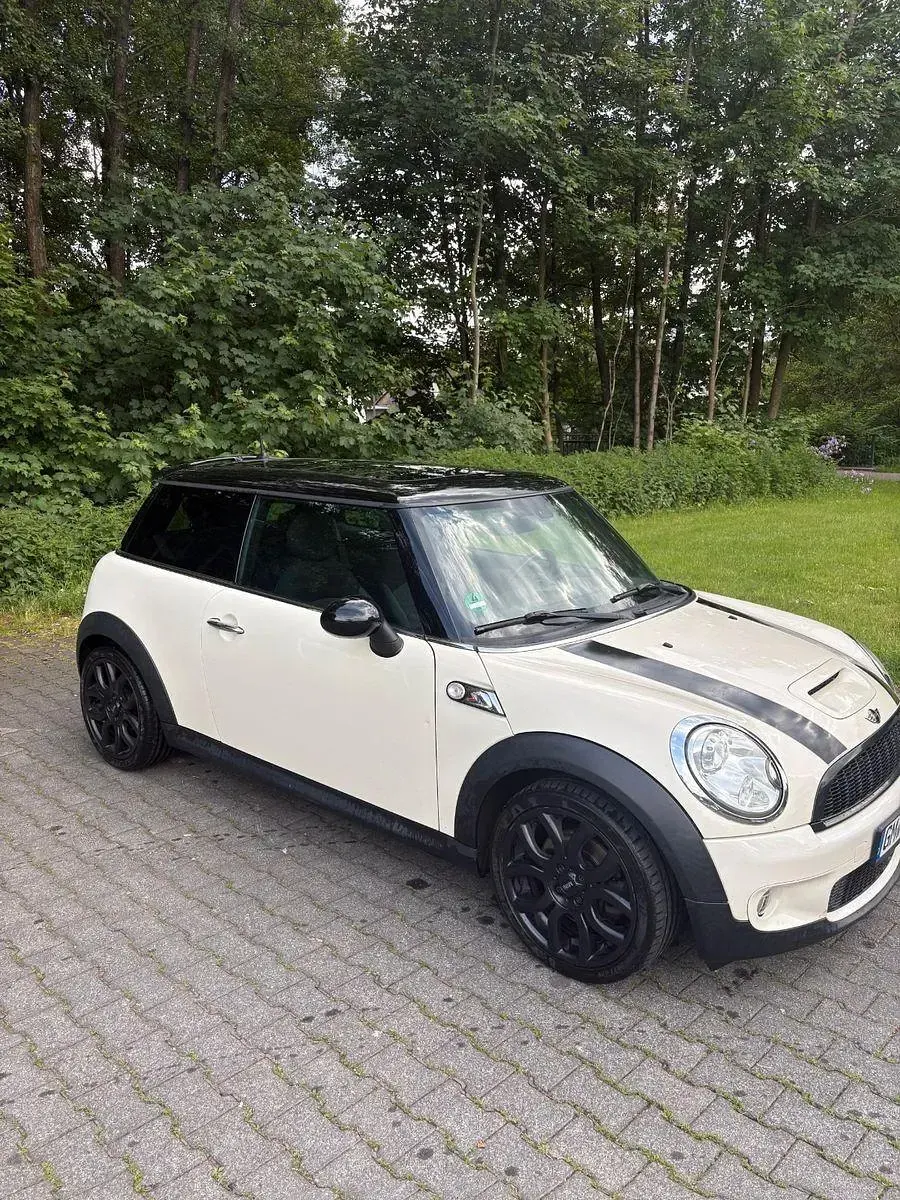 Gebraucht Mini Cooper S 174 PS (127 kW) 2009 Weiß Kleinwagen