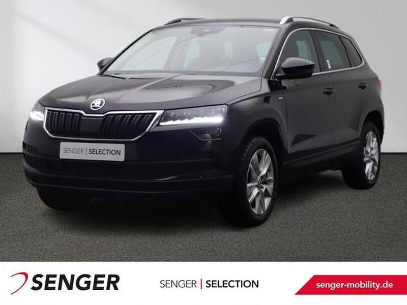 Black magic perleffekt Gebraucht 2021 Skoda Karoq Clever SUV | 27.490 € (Etwas zu teuer) - Bild 1/3