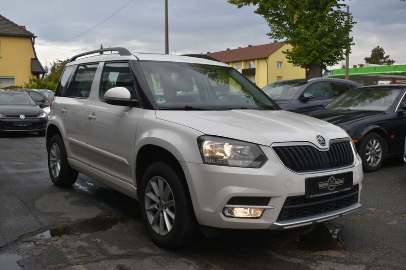 Gebraucht Skoda Yeti Ambition 122 PS (89 kW) 2014 Weiß SUV