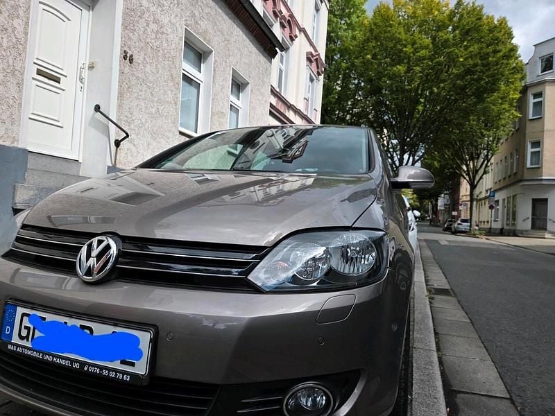 Gold Gebraucht 2011 VW Golf Plus Cross Van / Kleinbus | 7.000 € (Fairer Preis) - Bild 1/4