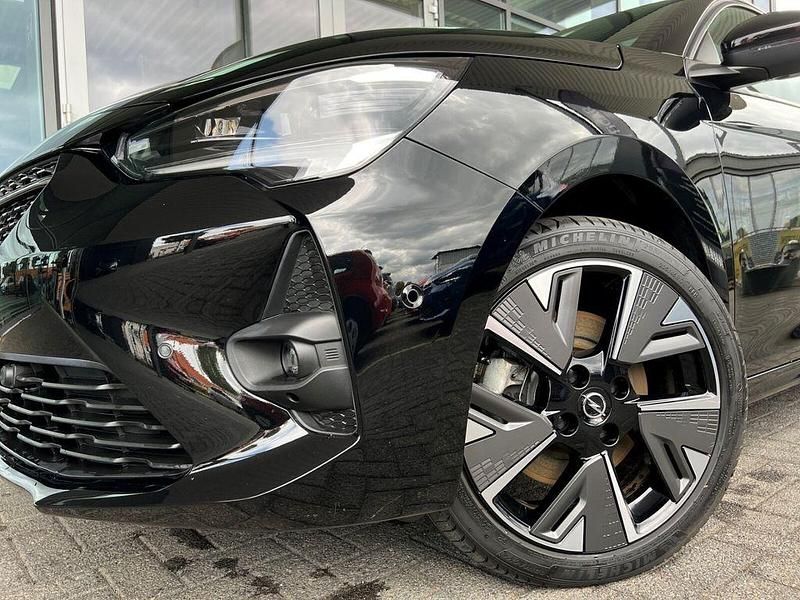 Gebraucht Opel Corsa-e Ultimate 100 kW (136 PS) 2021 Schwarz Kleinwagen