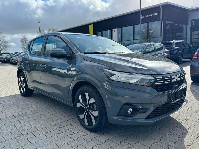 Gebraucht Dacia Sandero Expression 91 PS (66 kW) 2025 Grau Limousine