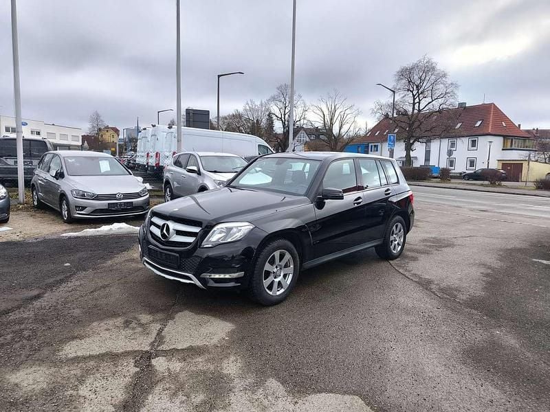 Gebraucht Mercedes GLK250 211 PS (155 kW) 2014 Schwarz  unilack SUV