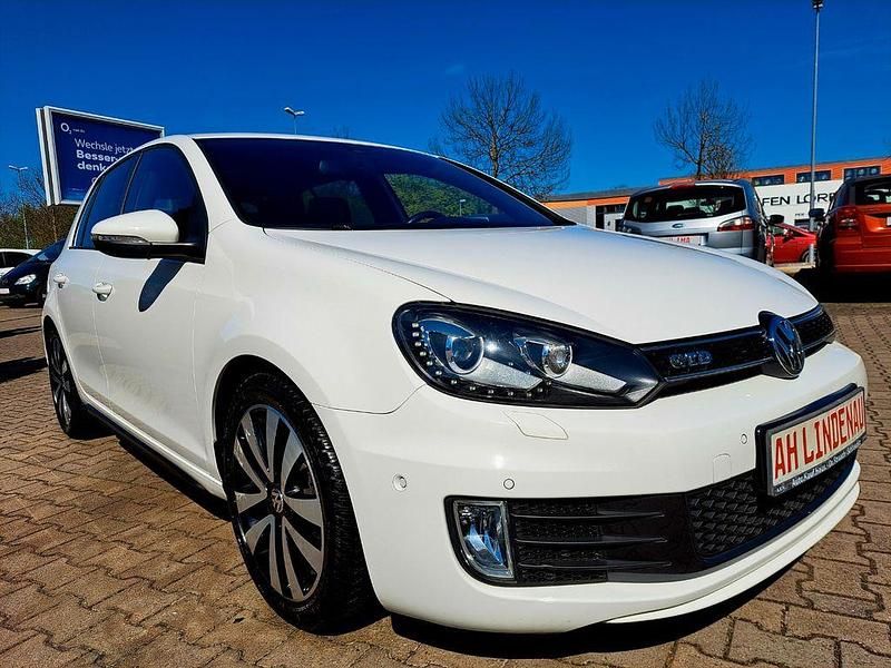 Używany VW Golf VI GTD 170 KM (125 kW) 2011 Biały Hatchback