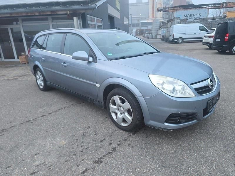 Gebraucht Opel Vectra Edition 140 PS (102 kW) 2006 Silber Kombi
