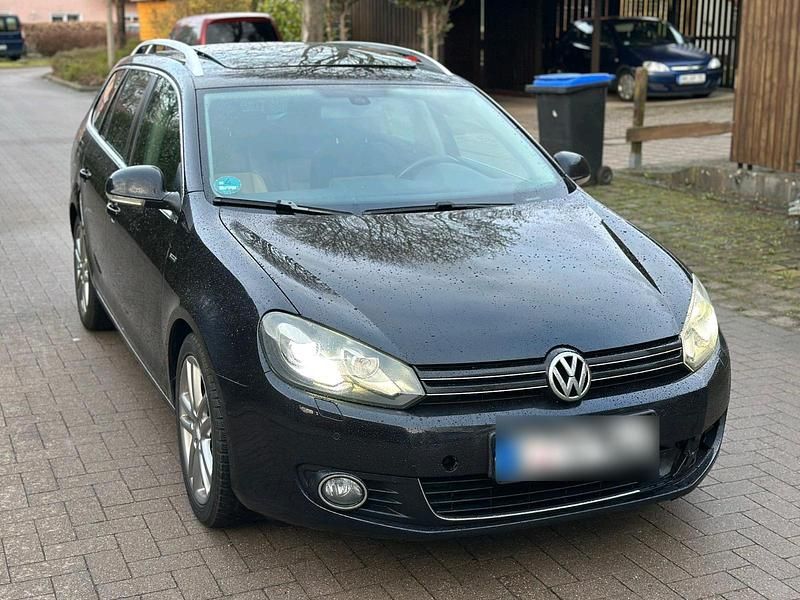 Gebraucht VW Golf VI 140 PS (102 kW) 2010 Schwarz Kleinwagen